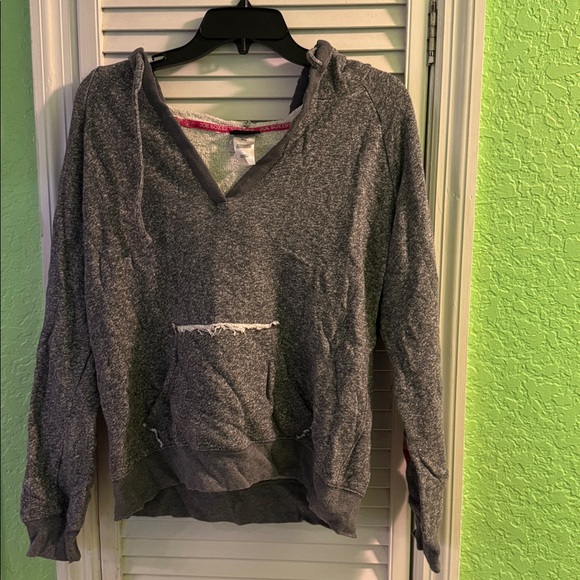 Joe Boxer Charcoal and Light Gray V-Neck Sweater - Picture 1 of 4